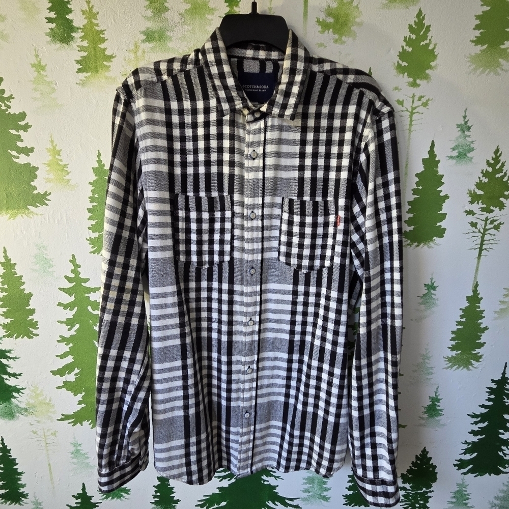 Men's Black and White Checkered Relaxed Shirt